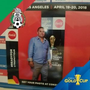 Meet your Posher, Rene